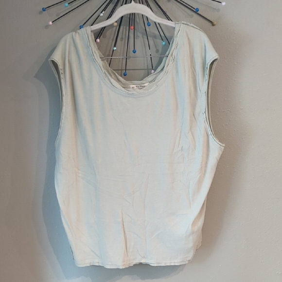 Extra Oversized Size Small We The Free Light Green Top Sleeveless - Picture 1 of 8